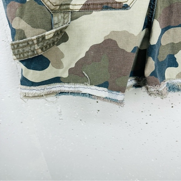 Anthropologie Size 6 Olive Camo Camouflage Overall Shorts Shortalls - Picture 6 of 14